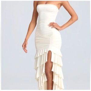 NWT Oh Polly Strapless Dress